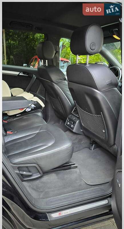 Внедорожник / Кроссовер Audi Q7 2009 в Днепре