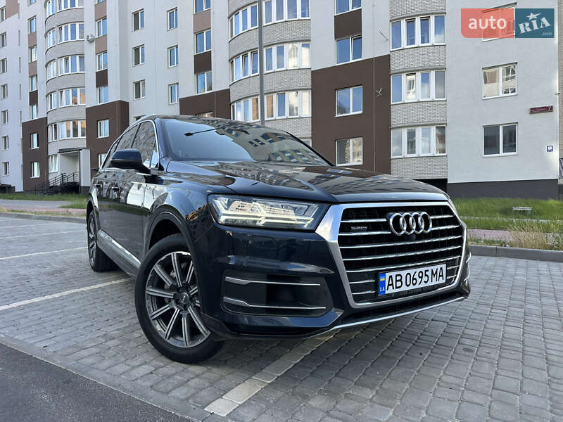 Внедорожник / Кроссовер Audi Q7 2016 в Виннице