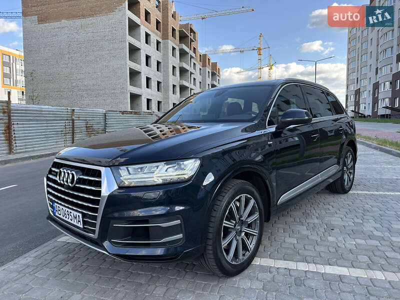 Внедорожник / Кроссовер Audi Q7 2016 в Виннице