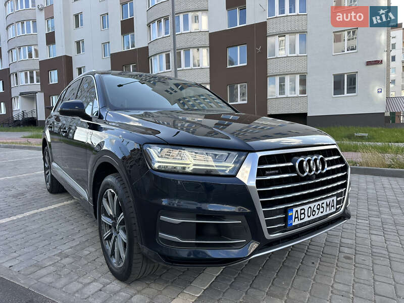 Внедорожник / Кроссовер Audi Q7 2016 в Виннице
