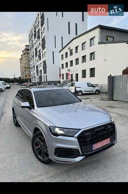 Внедорожник / Кроссовер Audi Q7 2022 в Львове