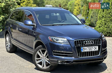 Внедорожник / Кроссовер Audi Q7 2014 в 
