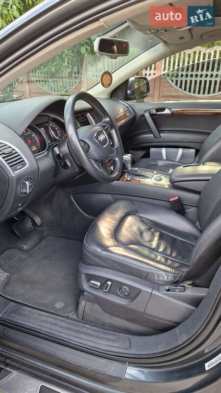 Внедорожник / Кроссовер Audi Q7 2012 в Чернигове