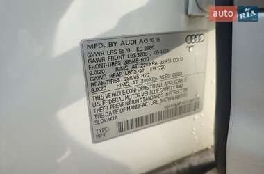 Внедорожник / Кроссовер Audi Q7 2016 в 