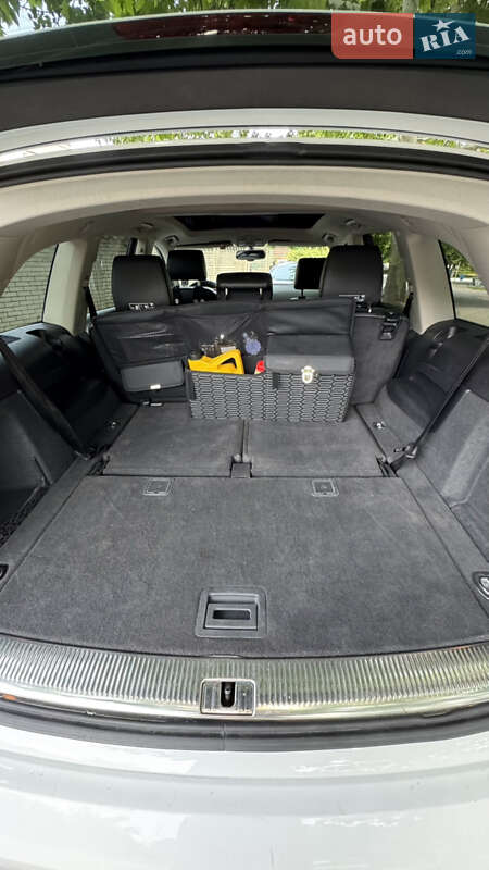 Внедорожник / Кроссовер Audi Q7 2011 в Измаиле
