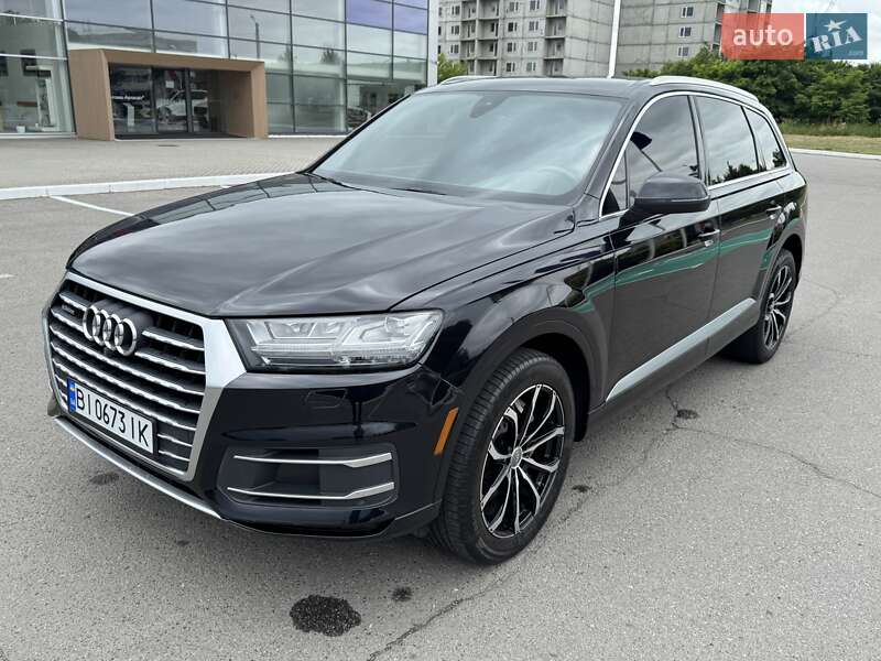 Внедорожник / Кроссовер Audi Q7 2017 в Киеве