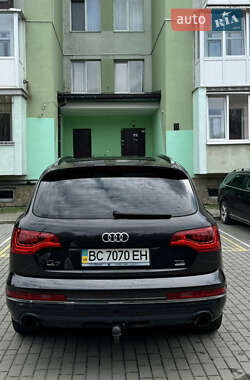 Внедорожник / Кроссовер Audi Q7 2014 в 