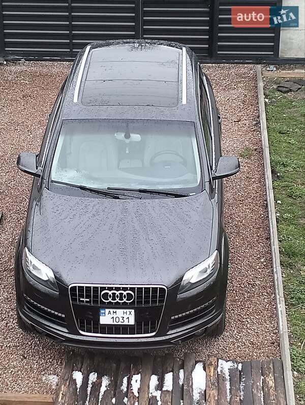 Внедорожник / Кроссовер Audi Q7 2011 в Житомире