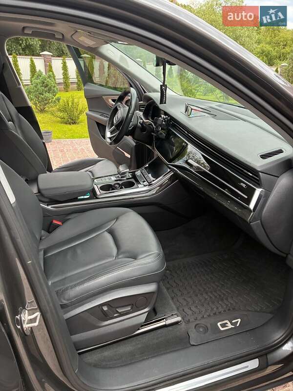 Внедорожник / Кроссовер Audi Q7 2020 в Фастове