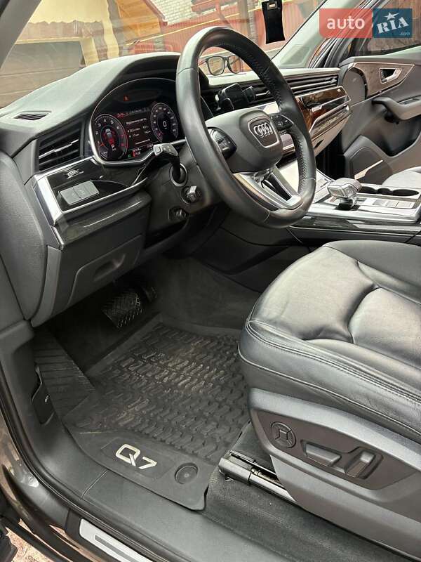 Внедорожник / Кроссовер Audi Q7 2020 в Фастове