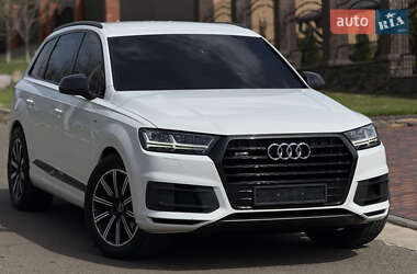 Внедорожник / Кроссовер Audi Q7 2017 в Одессе