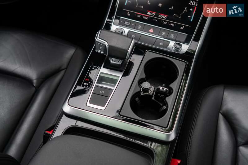 Внедорожник / Кроссовер Audi Q7 2020 в Киеве