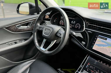 Внедорожник / Кроссовер Audi Q7 2019 в 