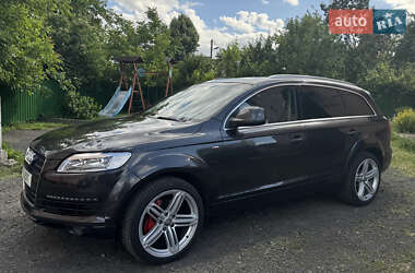 Внедорожник / Кроссовер Audi Q7 2006 в 
