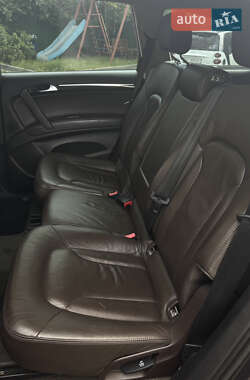Внедорожник / Кроссовер Audi Q7 2006 в 