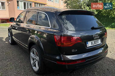 Внедорожник / Кроссовер Audi Q7 2006 в 