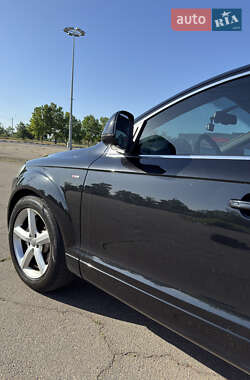 Внедорожник / Кроссовер Audi Q7 2008 в 