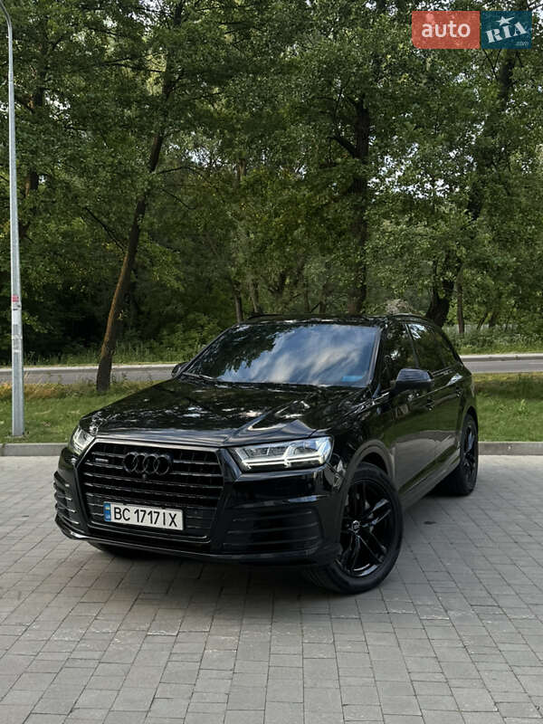 Audi Q7 2016
