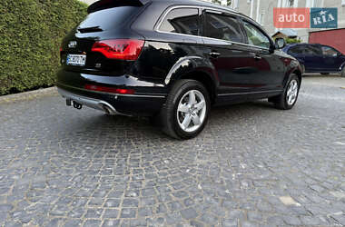 Внедорожник / Кроссовер Audi Q7 2012 в 