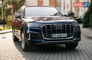 Внедорожник / Кроссовер Audi Q7 2020 в 