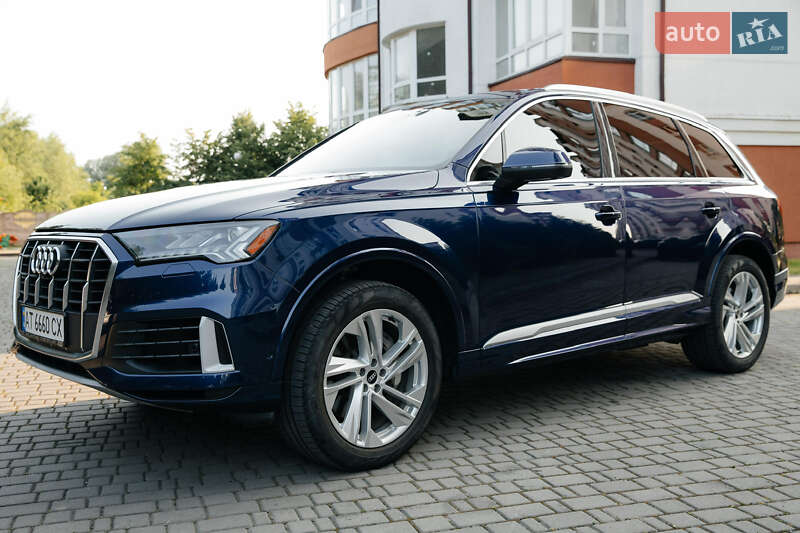 Позашляховик / Кросовер Audi Q7 2020 в Івано-Франківську