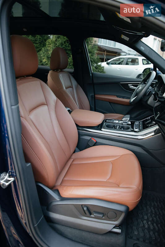 Позашляховик / Кросовер Audi Q7 2020 в Івано-Франківську
