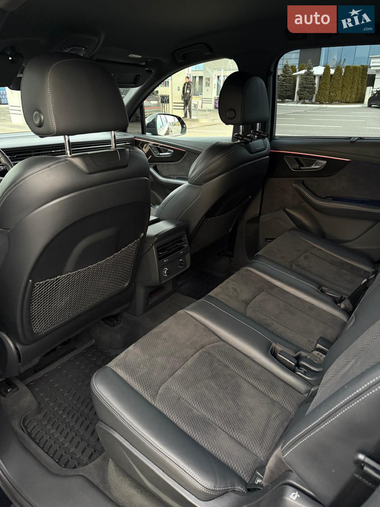 2020 Audi Q7 - мініатюра 9