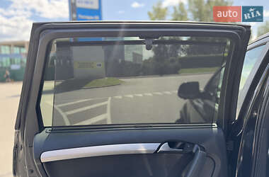 Внедорожник / Кроссовер Audi Q7 2015 в 