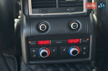 Внедорожник / Кроссовер Audi Q7 2015 в 