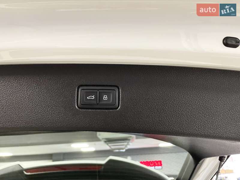 Позашляховик / Кросовер Audi Q7 2024 в Львові фото 21 Позашляховик / Кросовер Audi Q7 2024 в Львові
