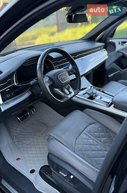 Внедорожник / Кроссовер Audi Q7 2020 в 