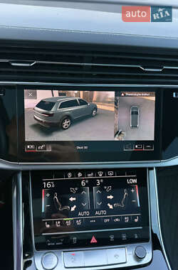 Внедорожник / Кроссовер Audi Q7 2020 в 