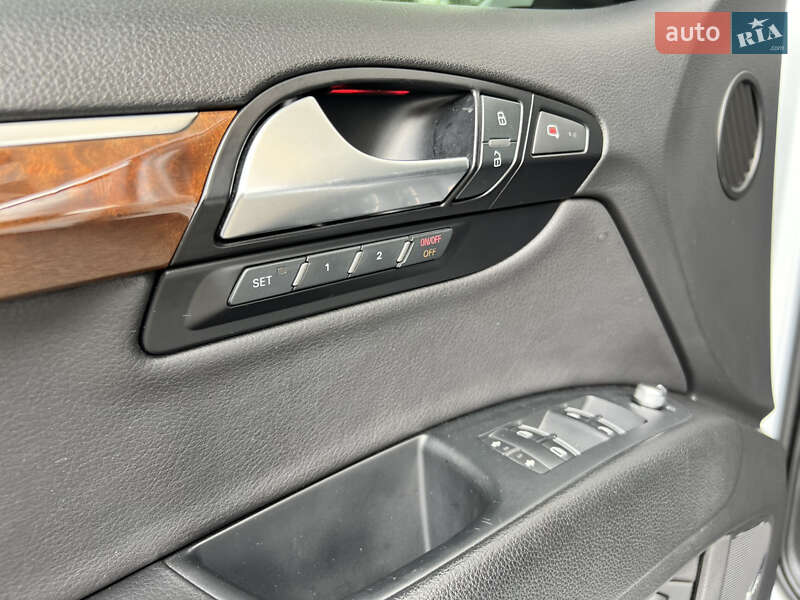 Внедорожник / Кроссовер Audi Q7 2012 в Киеве