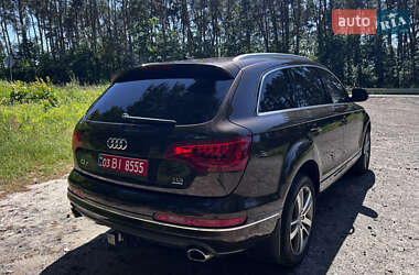 Позашляховик / Кросовер Audi Q7 2014 в 