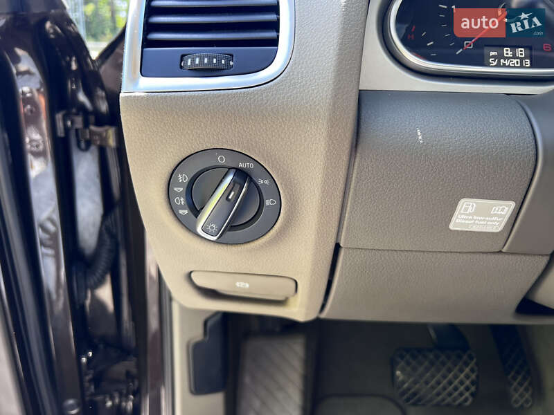 Внедорожник / Кроссовер Audi Q7 2014 в Владимире