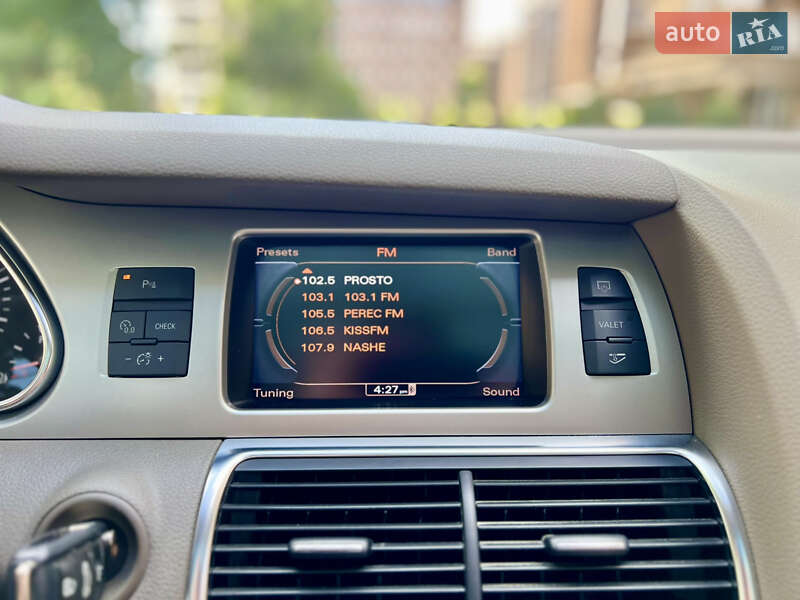 Внедорожник / Кроссовер Audi Q7 2011 в Киеве
