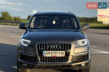Внедорожник / Кроссовер Audi Q7 2013 в Сумах