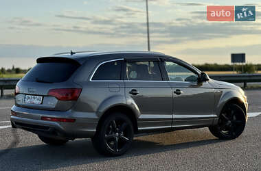 Внедорожник / Кроссовер Audi Q7 2013 в 