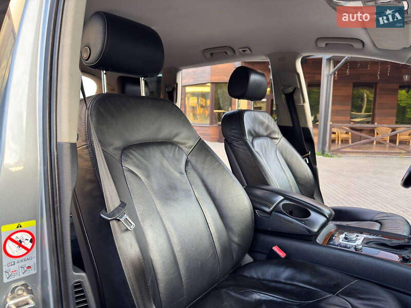 Позашляховик / Кросовер Audi Q7 2006 в Рівному