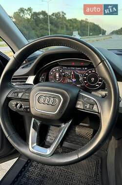 Внедорожник / Кроссовер Audi Q7 2019 в 