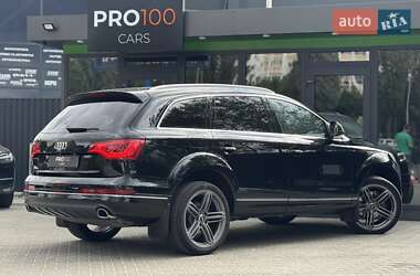 Внедорожник / Кроссовер Audi Q7 2013 в 