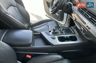 Позашляховик / Кросовер Audi Q7 2015 в 
