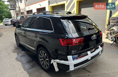 Внедорожник / Кроссовер Audi Q7 2019 в 