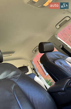 Внедорожник / Кроссовер Audi Q7 2006 в 