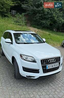 Внедорожник / Кроссовер Audi Q7 2012 в Хусте
