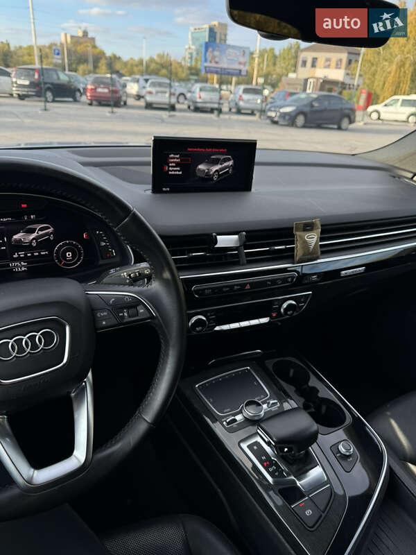 Позашляховик / Кросовер Audi Q7 2016 в Харкові фото 15 Позашляховик / Кросовер Audi Q7 2016 в Харкові