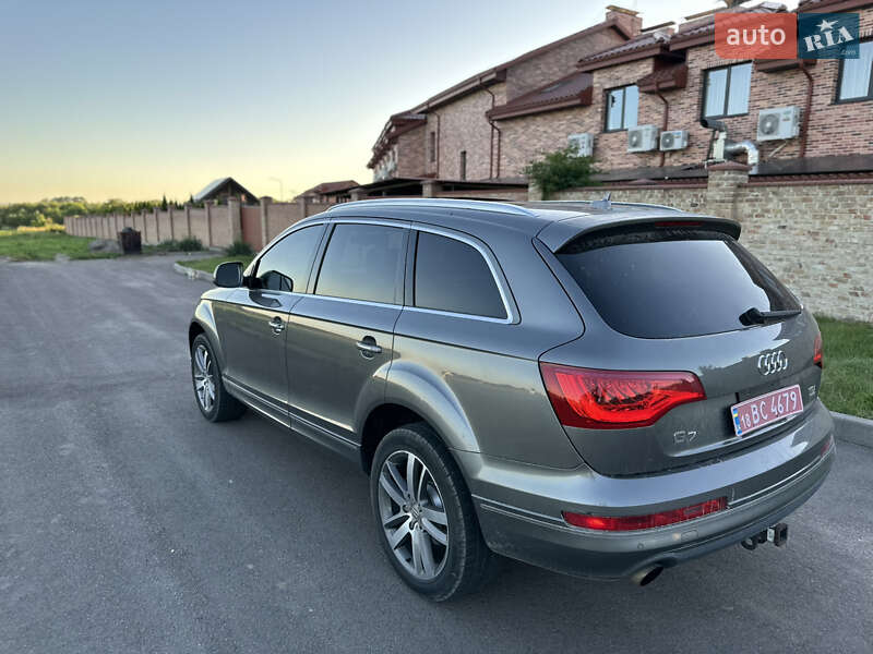 Внедорожник / Кроссовер Audi Q7 2009 в Ровно