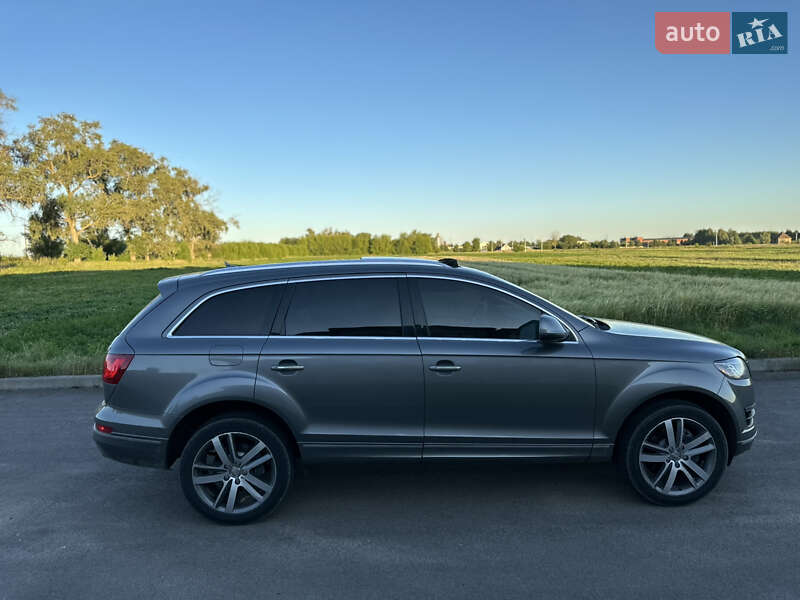 Внедорожник / Кроссовер Audi Q7 2009 в Ровно
