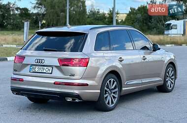 Внедорожник / Кроссовер Audi Q7 2018 в 