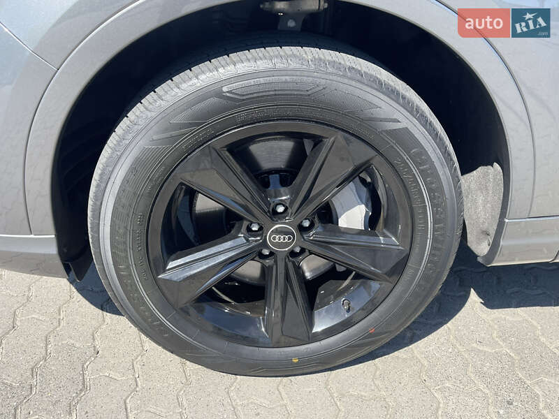 Внедорожник / Кроссовер Audi Q7 2018 в Виннице